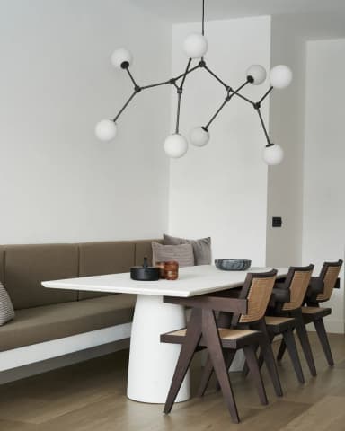 Стол с подлакътник 8