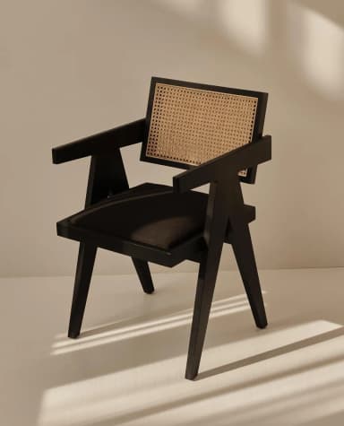 Стол с подлакътник 2